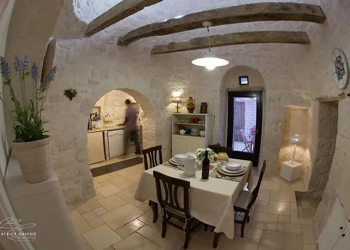 וילה Spacious With Pool In Bari 100 M² - Lush Garden *